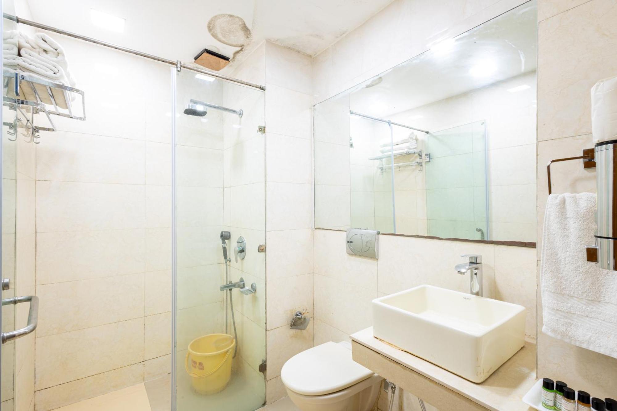 Hotel Panickers Residency - Ajmal Khan Market Near Karol Bagh Metro Delhi  Exterior foto