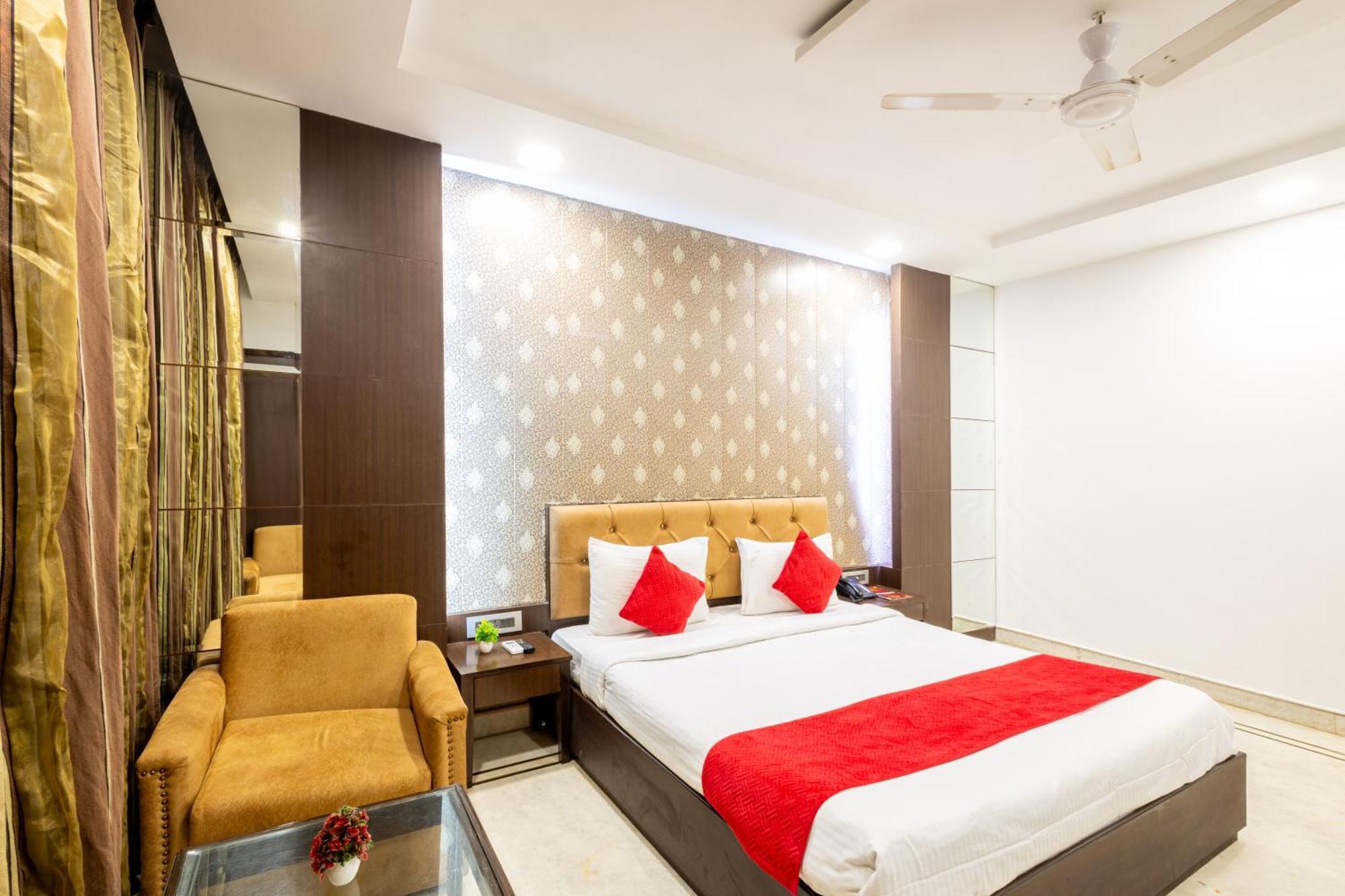 Hotel Panickers Residency - Ajmal Khan Market Near Karol Bagh Metro Delhi  Exterior foto