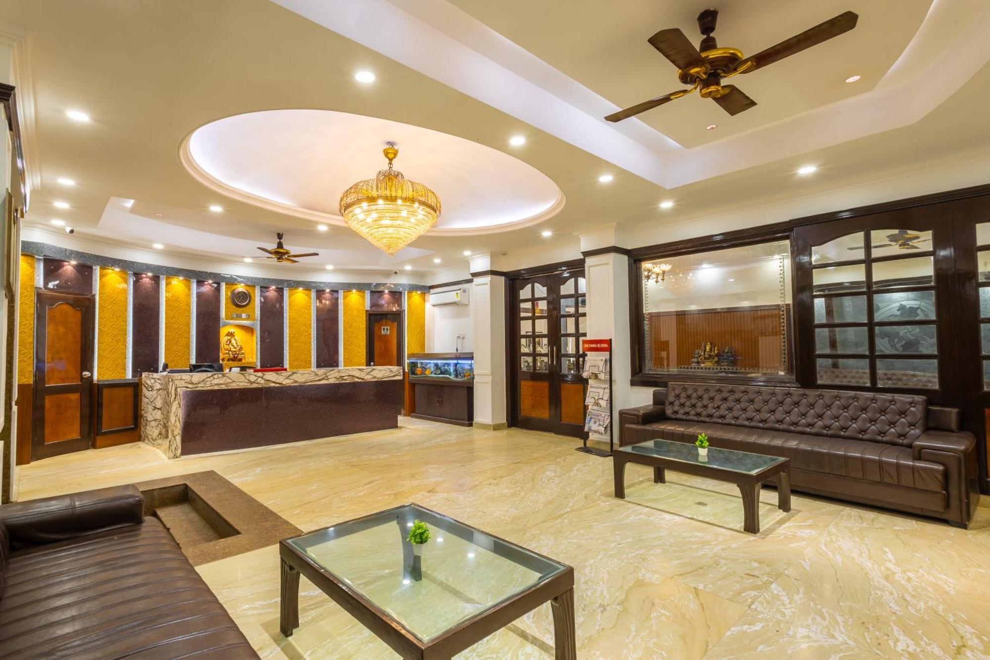 Hotel Panickers Residency - Ajmal Khan Market Near Karol Bagh Metro Delhi  Exterior foto